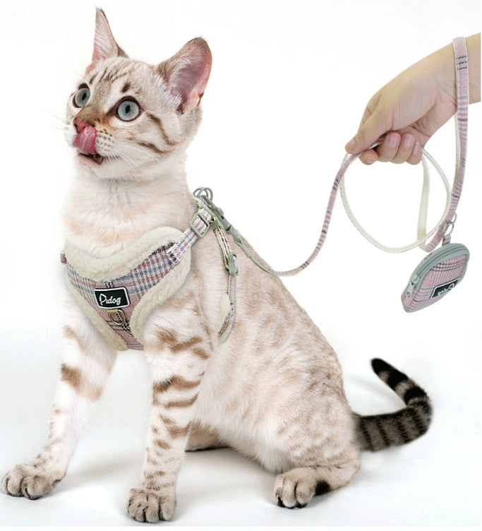 No-Pull Adjustable Dog Harness and Leash Set – Comfortable and Durable for Training