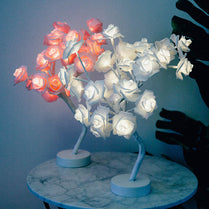 Rose Flower LED Night Light – USB & Battery Operated Table Lamp for Home Décor