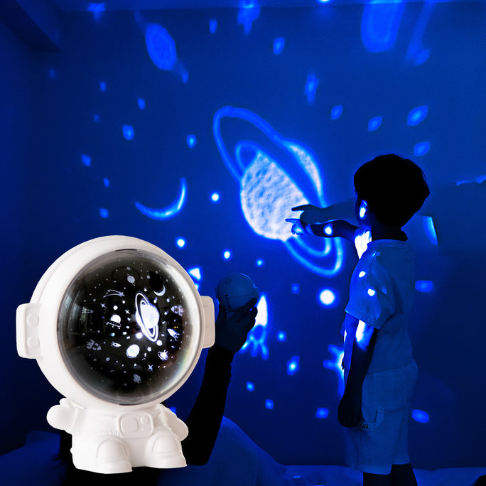 Galaxy Star Projector Astronaut Lamp – Starry Sky Night Light for Kids & Home Decor